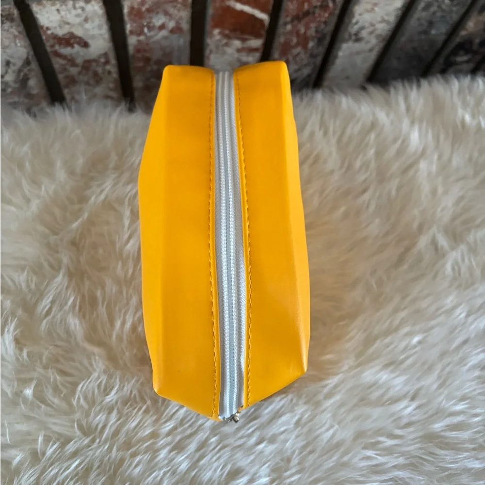 Colorful Women's Clutch Set - Picture 3 of 16